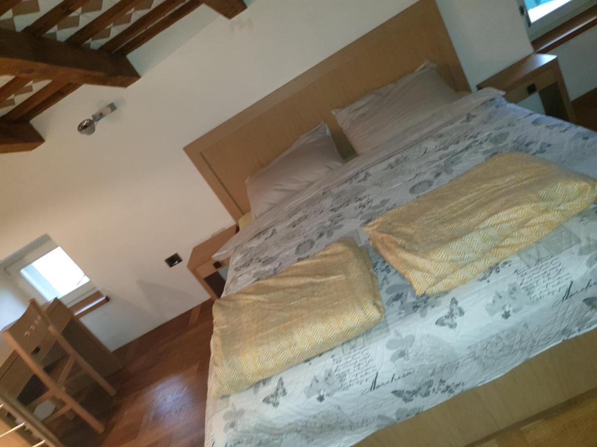 Апартаменты Smartno Apartmaji Goran Kojsko Экстерьер фото